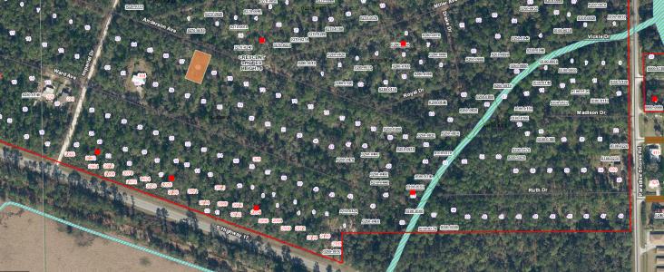 211 Anderson Ave, Crescent City, Florida 32112, USA