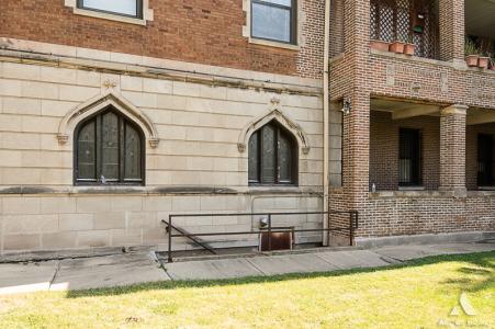 1949 W 48th Street, Chicago, Illinois 60609