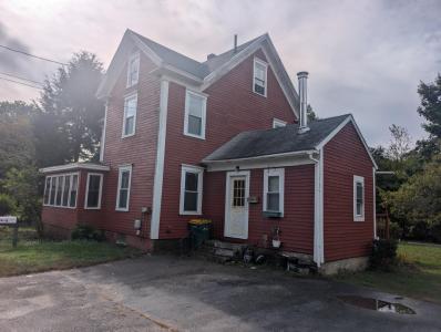 27 Highland Street, Rochester, New Hampshire 03868