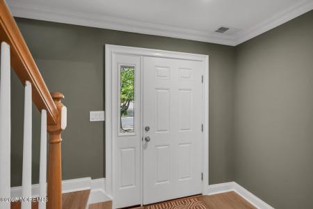 52 Holly Drive, Eatontown, New Jersey 07724