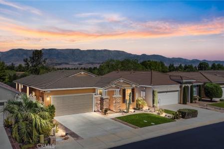 1476 Signal Peak, Beaumont, California 92223, USA