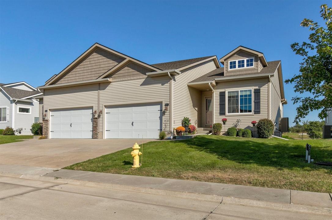 9015 Jean Louise Drive, West Des Moines, Iowa 50266, États-Unis