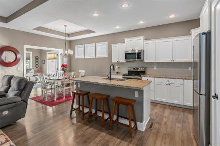 9015 Jean Louise Drive, West Des Moines, Iowa 50266, États-Unis