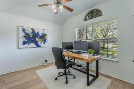 100 Lansdale Drive, Mckinney, Texas 75072, Estados Unidos