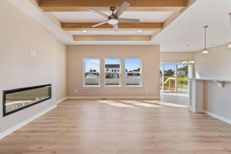 28 Engelhardt Strasse, Jackson, Michigan 49201, USA