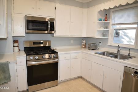 413 1st Avenue, Ashley, Dakota Du Nord 58413, États-Unis