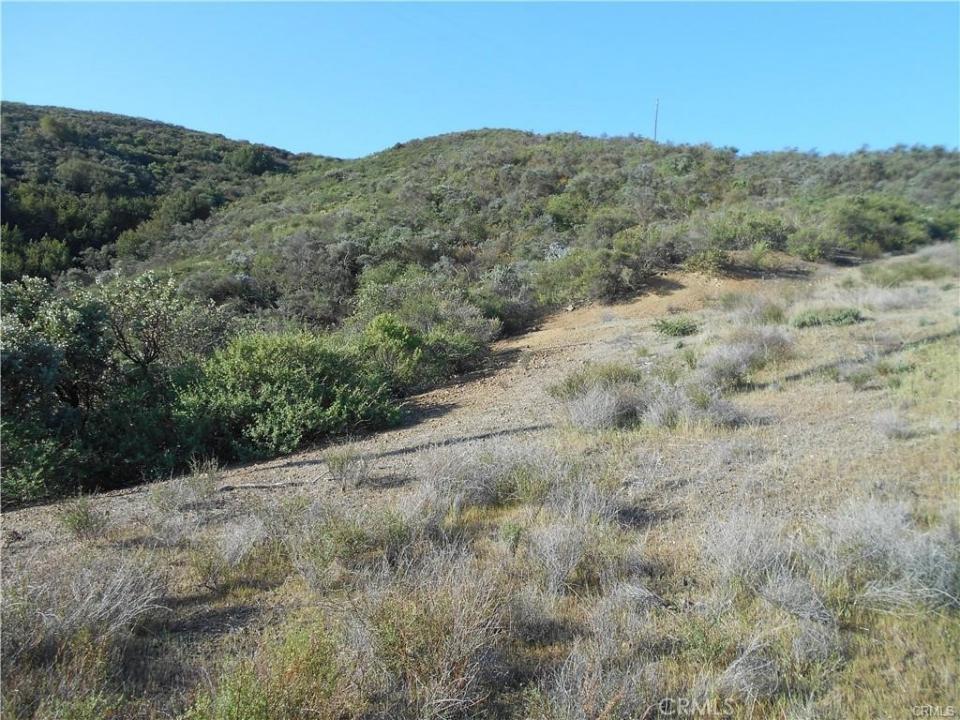 14105 County Kerry Lane, Atascadero, California 93422