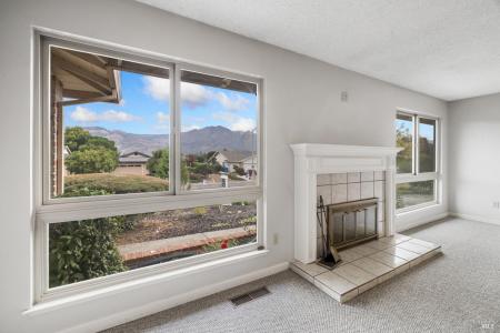 7256 Oakmont Dr, Santa Rosa, 加利福尼亚州 95409, 美国