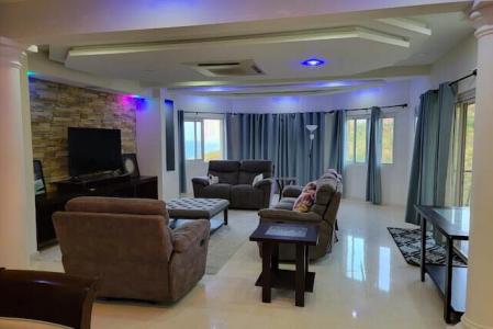 4 Bedroom Hill Side Oyster Pond Rental House, Maho Area, Sint Maarten