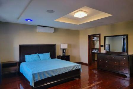 4 Bedroom Hill Side Oyster Pond Rental House, Maho Area, Sint Maarten