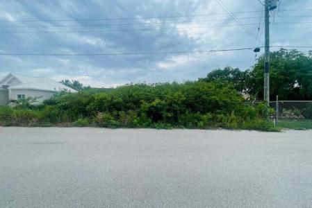 LAND .28 ACRES - NORTHWARD, Lower Valley, Grand Cayman, Kajmany