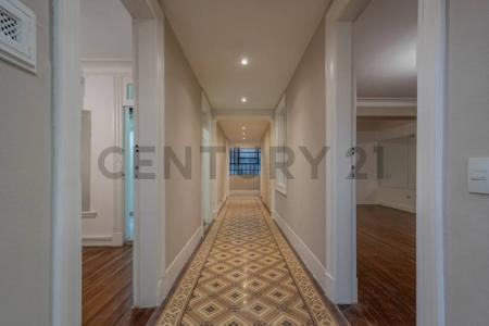 Reconquista 1032, Retiro, Capital Federal 00001, Argentinien