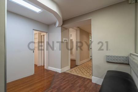 Reconquista 1032, Retiro, Capital Federal 00001, Argentinien