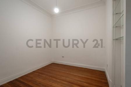 Reconquista 1032, Retiro, Capital Federal 00001, Argentinien