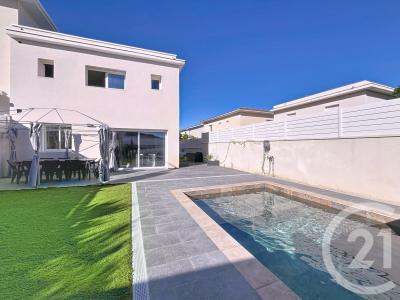 Montarnaud, Languedoc-Roussillon 34570, France