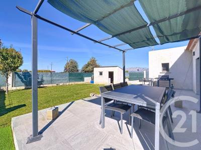 Trets, Provence-Alpes-Côte D'Azur 13530, Pháp