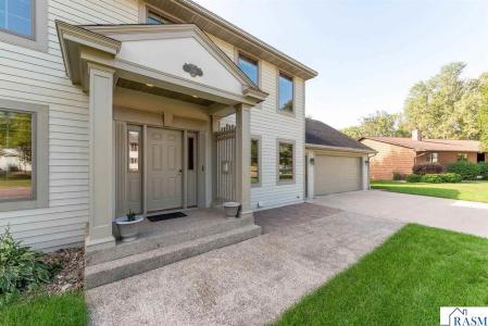 208 Chancery Lane, Mankato, Minnesota 56001, Estados Unidos