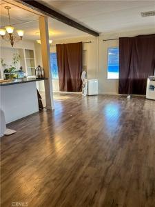 13060 2nd Street #109, Yucaipa, California 92399, Estados Unidos