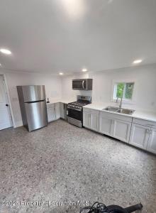 194 Grow Avenue #2, Montrose, פנסילבניה 18801, ארצות הברית של אמריקה 