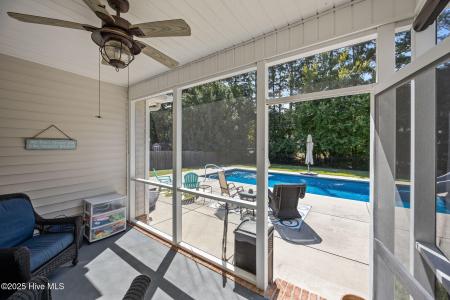 817 Mill Creek Drive, Greenville, 노스 캐롤라이나 27834, 미국