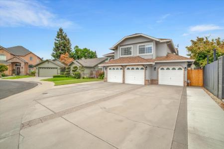 3667 Pine Valley Court, Turlock, California 95382