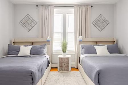 808 87th St #2, North Bergen, 新泽西州 07047, 美国