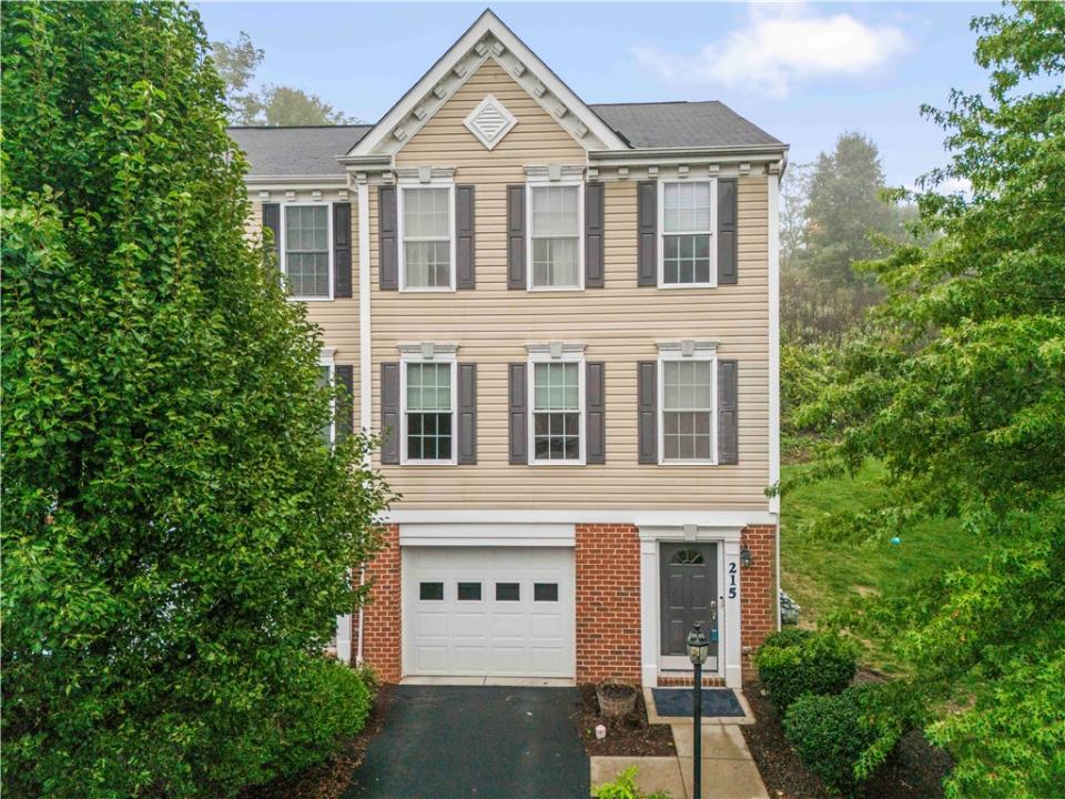 215 Persimmon Ln, Canonsburg, Pennsylvanie 15317, États-Unis