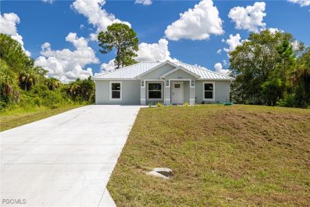 5003 Early Lane, Labelle, Florida 33935