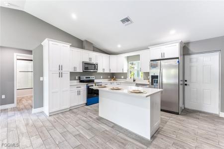 5003 Early Lane, Labelle, Florida 33935