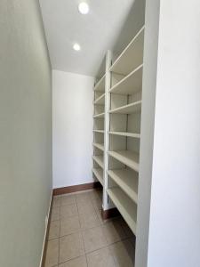 白岡東, 白岡市, Saitama 349-0219, Giappone