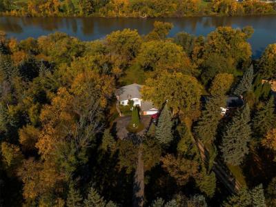 2016 HENDERSON HIGHWAY, Winnipeg, Manitoba R3G 1P2, Canada