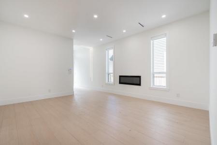 11551 80 AVENUE, Delta, Colúmbia Britânica V4C 1X5, CANADÁ