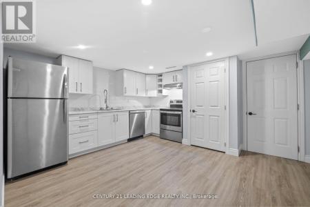 427 KRUG STREET, Kitchener, Ontario N2B 1K9, Canada