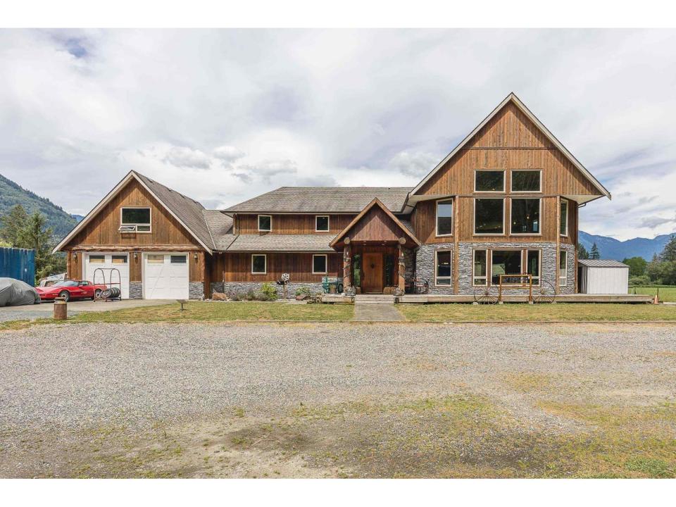 58261 FANCHER ROAD, Laidlaw, British Columbia V0X 1L2, Canada