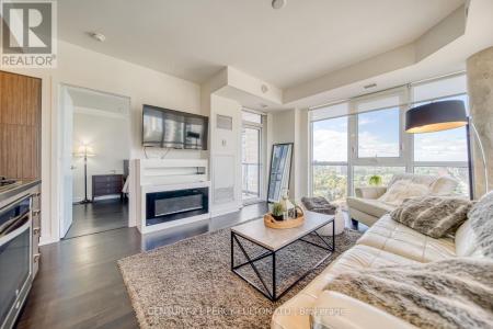 501 ST. CLAIR AVENUE WEST, Toronto (casa Loma), Ontario M5P 0A2, Canada