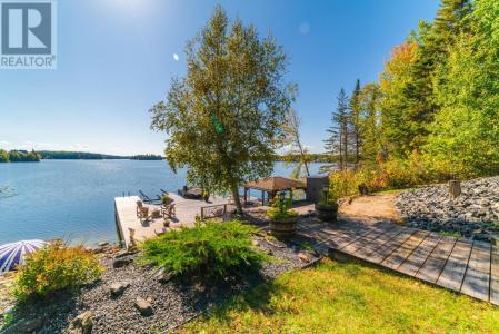 2-86 POPLAR BAY, Kenora, 安大略省 P0X 1C0, 加拿大