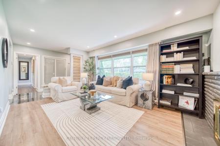 1270 ONTARIO STREET, Cobourg, Ontario K9A 3E2, Canada