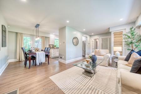 1270 ONTARIO STREET, Cobourg, Ontario K9A 3E2, Canada