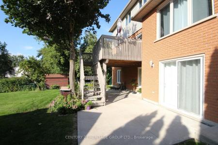 306 SIMCOE ROAD, Bradford West Gwillimbury, אונטריו L3Z 1Y9, קנדה