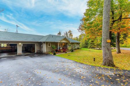 1246 GRACE RIVER ROAD, Dysart Et Al, Ontario K0L 1M1, Canadá