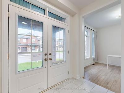 143 KENNETH ROGERS CRESCENT, East Gwillimbury, Ontario L9S 0S1, Canadá