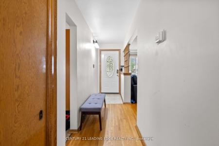 427 KRUG STREET, Kitchener, Ontario N2B 1K9, Canada