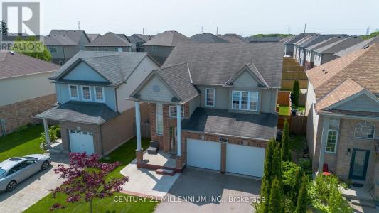 2427 ASIMA DRIVE, London South (south U), Ontario N6M 0B3, Canadá