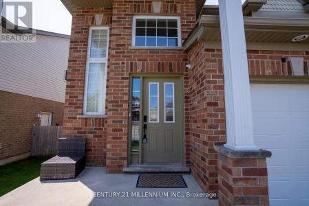 2427 ASIMA DRIVE, London South (south U), Ontario N6M 0B3, Canadá