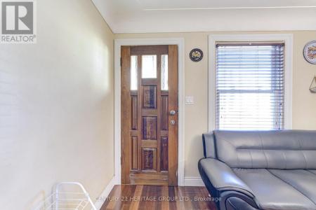 13 CAMERON AVENUE NORTH, Hamilton (homeside), Ontario L8H 4Y9, Canadá