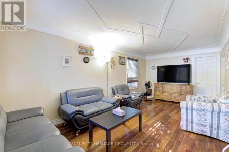 13 CAMERON AVENUE NORTH, Hamilton (homeside), Ontario L8H 4Y9, Canadá