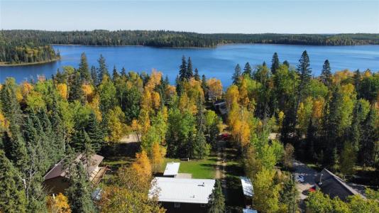 549 GOLDENEYE LANE, Duck Mountain Provincial Park, Manitoba R0L 1G0, Canada