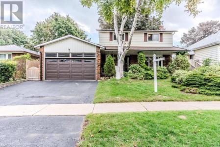 25 DANZIG STREET, Toronto (west Hill), Ontario M1E 2L1, Canada