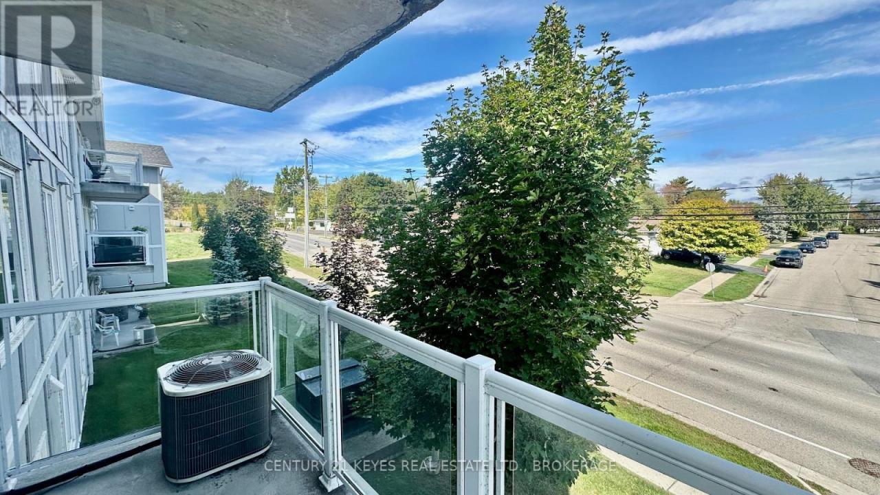 665 KING STREET WEST, Gananoque, Ontario K7G 2H3, Canadá