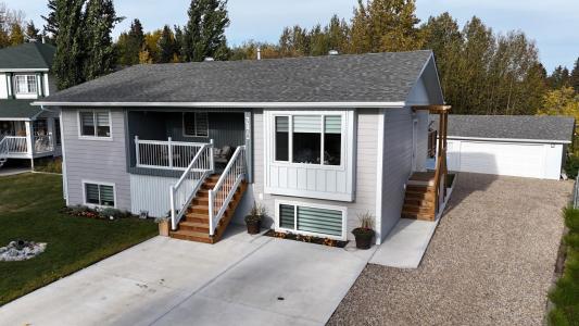 5108 18 AVENUE, Edson, Alberta T7E 1X3, Canada